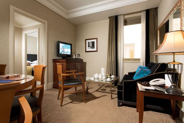 Suite King