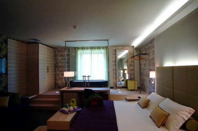 Junior Studio Suite