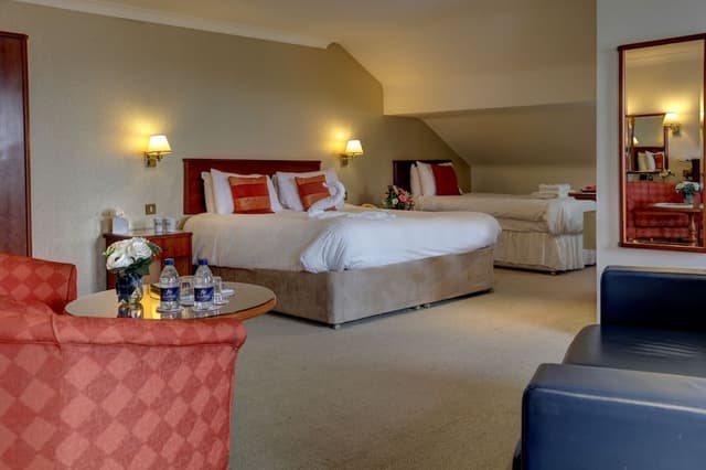 Family Room, Multiple Beds, Non Smoking
