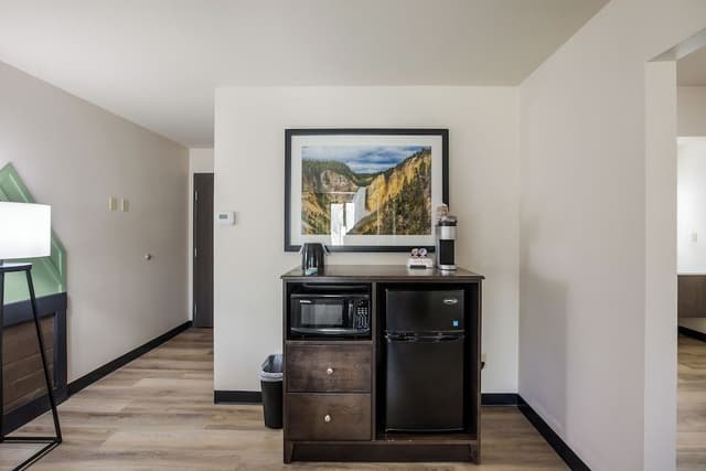Deluxe Room, 1 King & 1 Queen