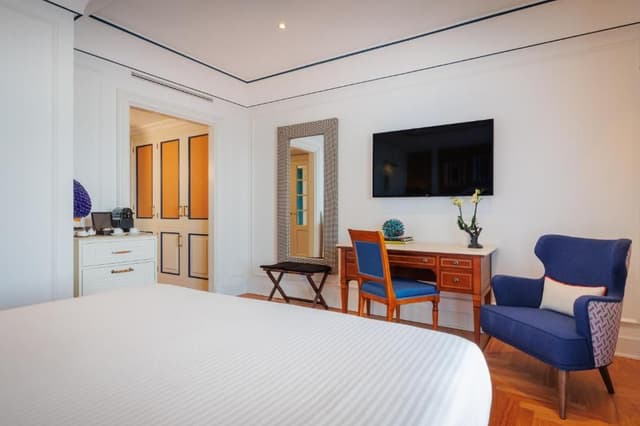 Premium Deluxe Terrace Room