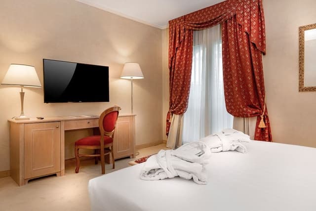 Family Suite, Jetted Tub (Spa included)