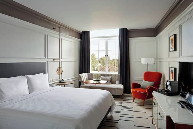 Room, 1 King Bed (View)