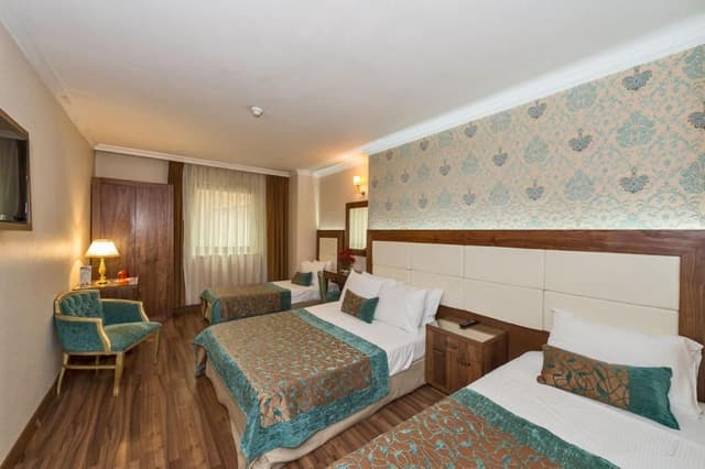 Triple Room