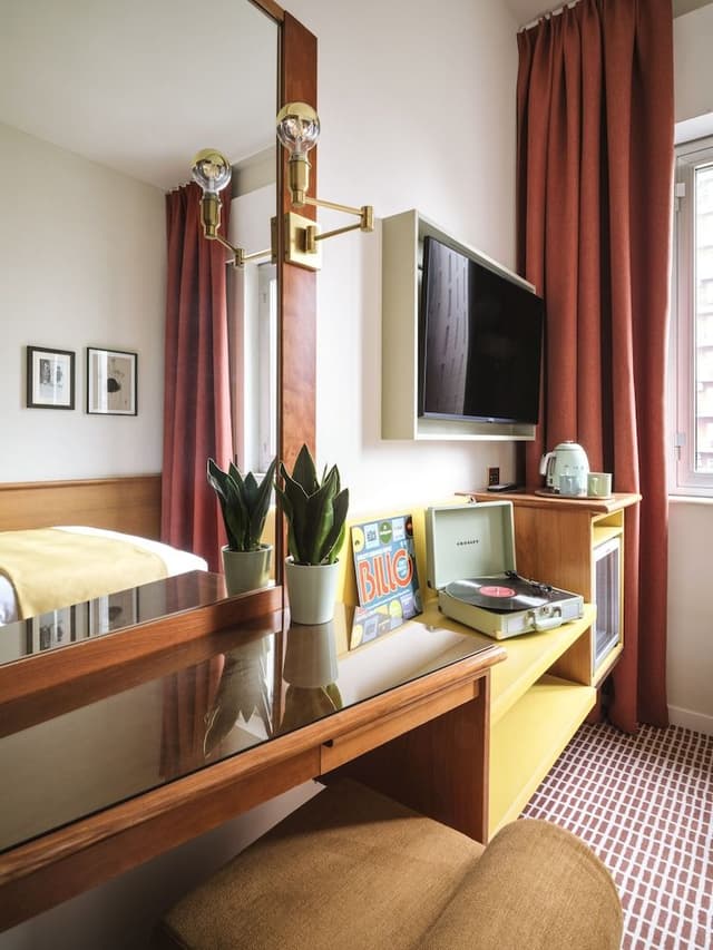Single Room