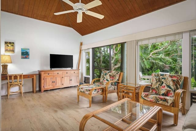 Suite, 1 Bedroom, Garden View