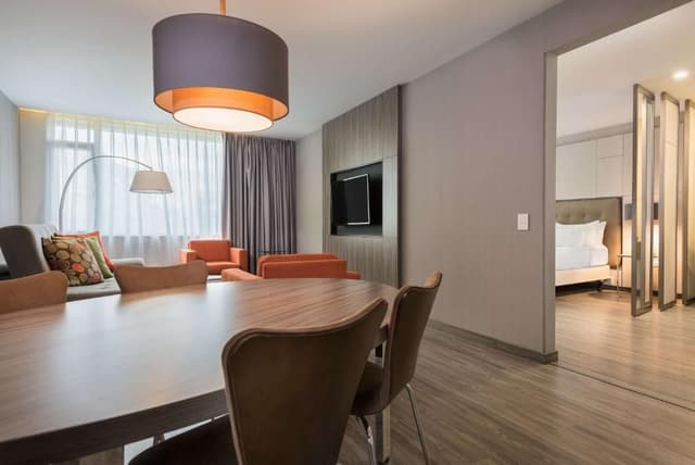Suite 2A1C