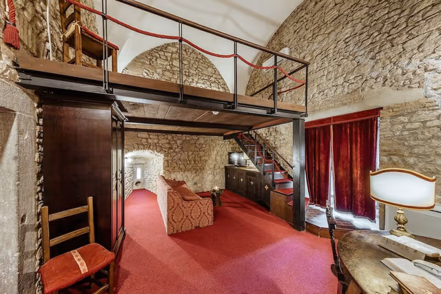 Suite (Castello - up to 3 people)