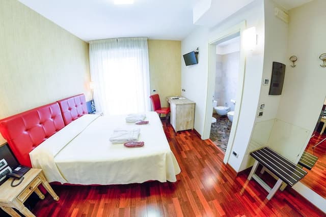 Double Room, Balcony