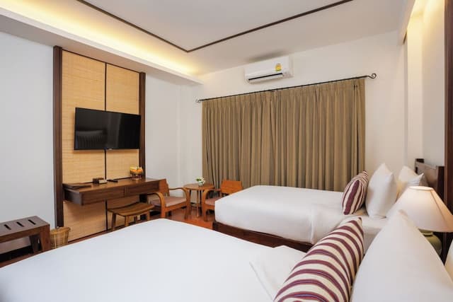 Superior Twin Room