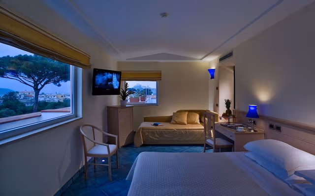 Superior Double or Twin Room, Partial Sea View