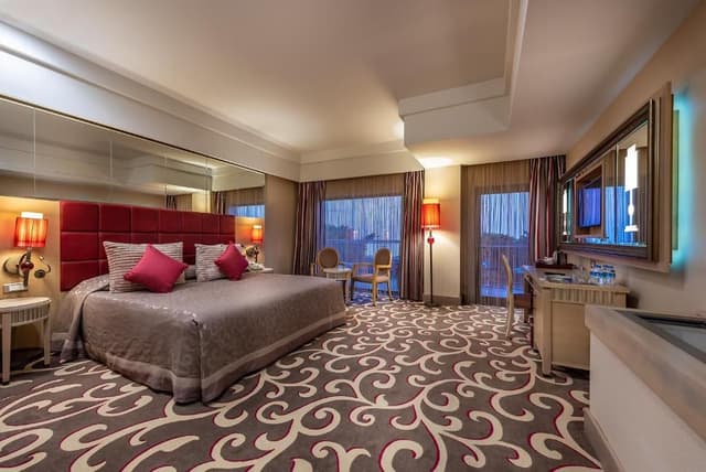 Diamond Suite