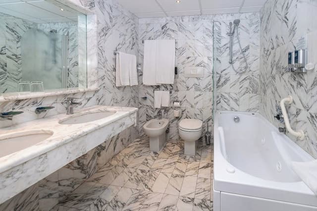 Classic Suite, 1 Bedroom, Balcony