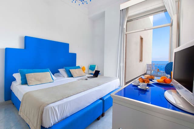 MAESTRALE - Double Room with Balcony, Terrace and Sea View