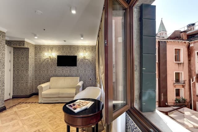 Junior Suite