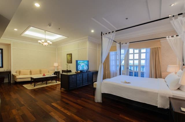 Executive Suite Ocean View
