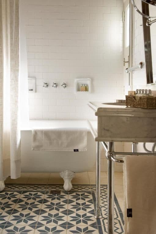 Suite with Garden View