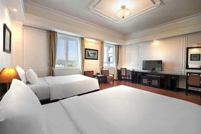 Deluxe Twin Room (French Wing)