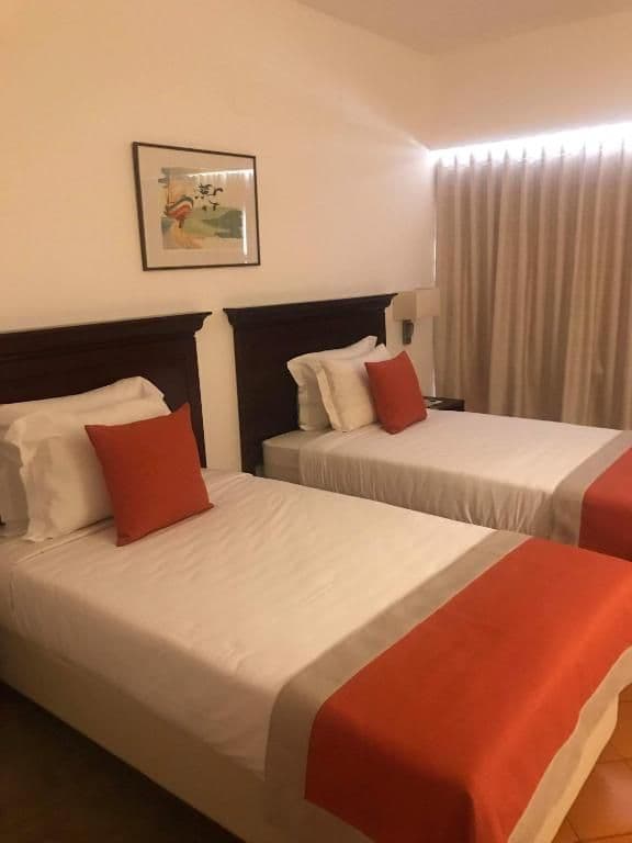 Double or Twin Room with Sea View