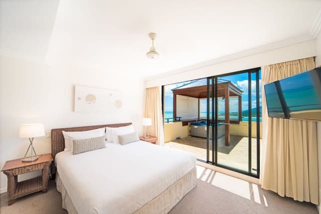 1 Bedroom Deluxe Seaview Jacuzzi