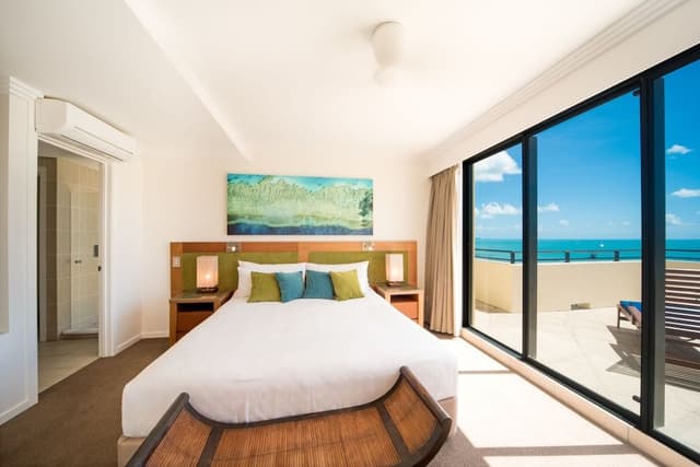 2 Bedroom Deluxe Seaview Jacuzzi