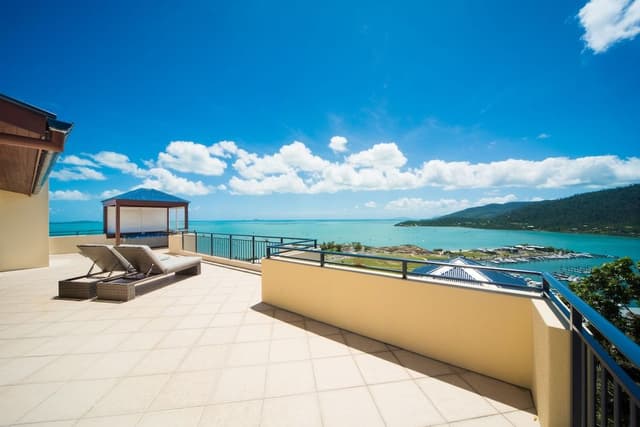 1 Bedroom Deluxe Seaview Jacuzzi