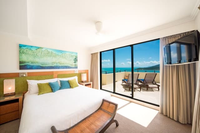 2 Bedroom Deluxe Seaview Jacuzzi