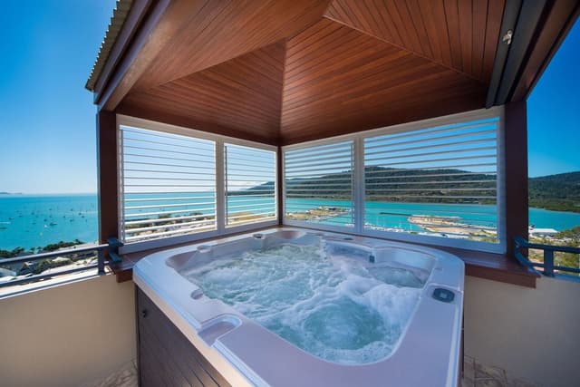 Superior Penthouse, 2 Bedrooms, Ocean View
