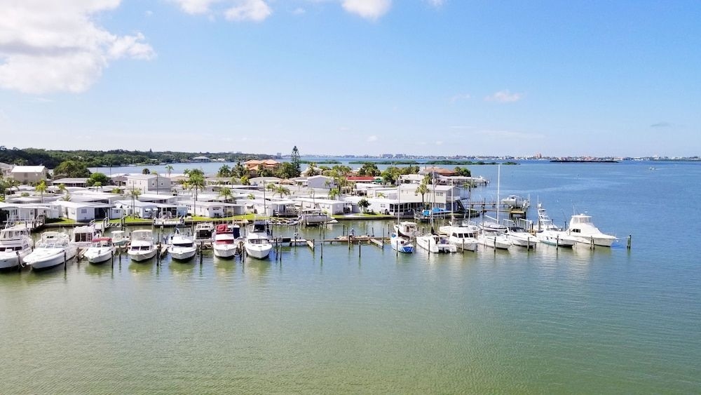 Boca Ciega Resort2