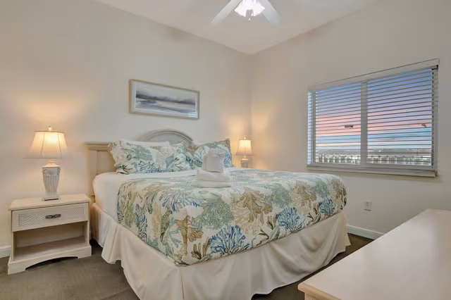 Premier Apartment, Balcony, Bay View
