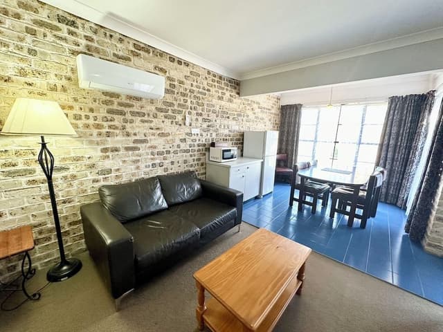 Executive Family Room