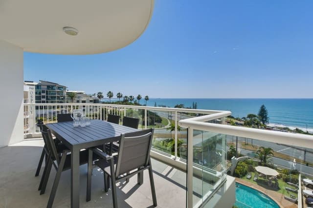 3 Bedroom Split Level Superior Ocean View