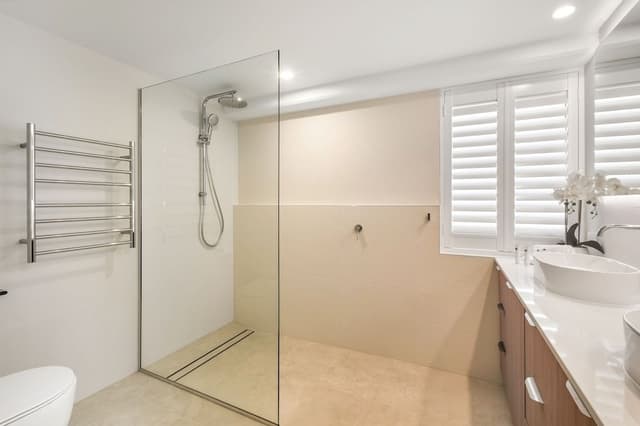 3 Bedroom Split Level Superior Ocean View