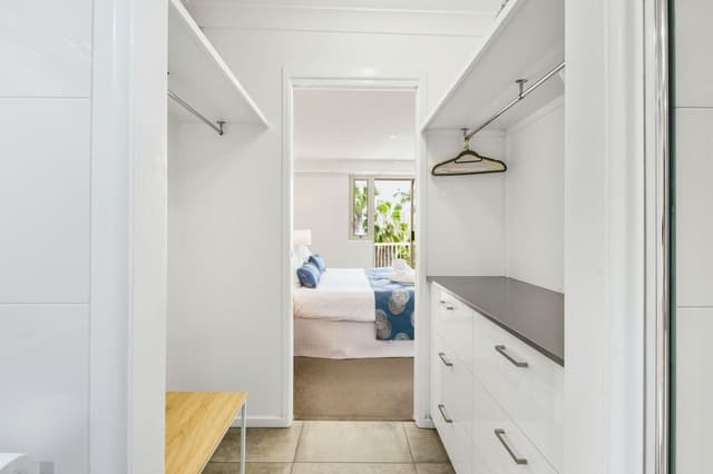 Two Bedroom Ocean View Apartment