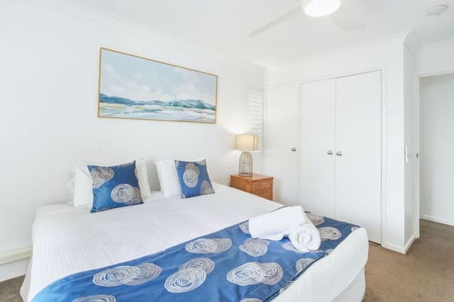 Two Bedroom Ocean View Apartment
