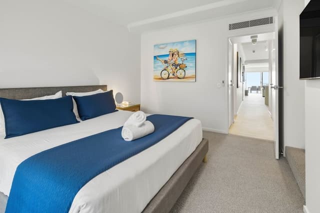 3 Bedroom Split Level Superior Ocean View