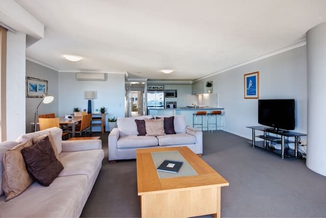 Two Bedroom Ocean View Apartment