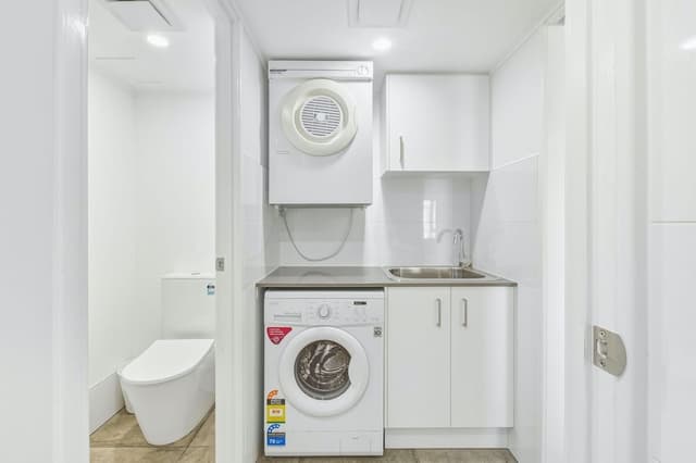 Two Bedroom Ocean View Apartment