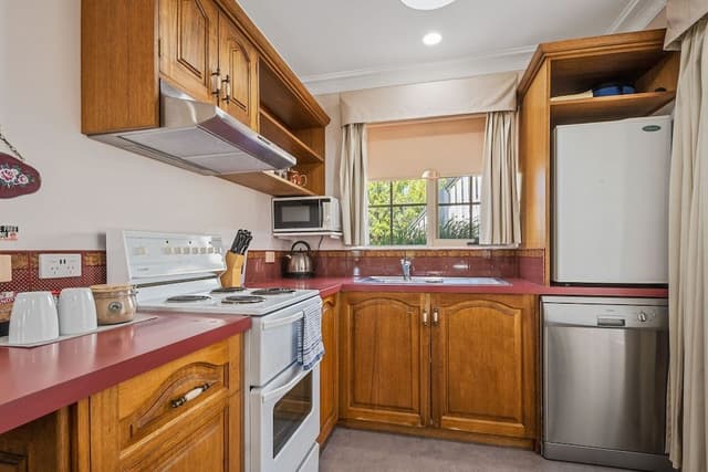 Bayview Spa Cottage