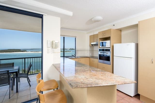 Room, 3 Bedrooms (Water View)