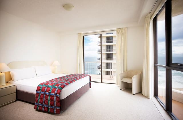 Room, 3 Bedrooms