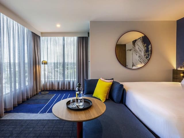 Deluxe Room, 1 King Bed