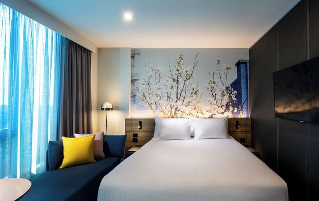 Deluxe Room, 1 King Bed