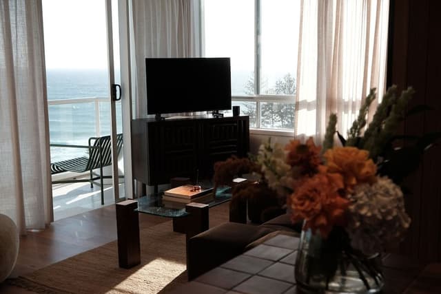2 Bedroom Ocean View Luxury Apartment