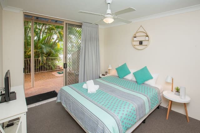 Superior 3 Bedroom Apartment