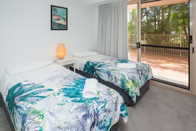 Superior 3 Bedroom Apartment