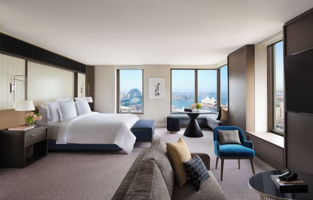 Sydney Harbour Studio Club Suite