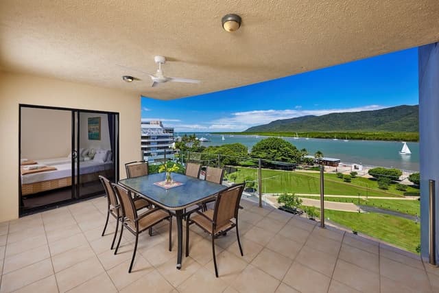 2 Bedroom Water View Apartment