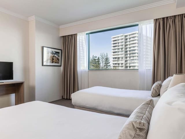 Room, 2 Bedrooms