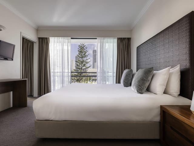 Room, 2 Bedrooms